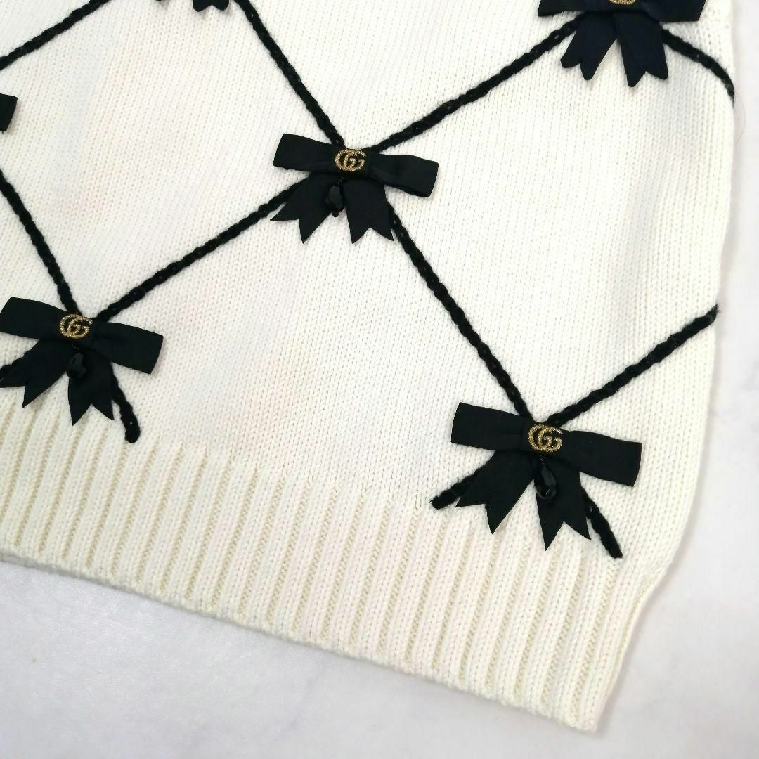 GUCCI - 極美品✨ グッチ 現行 ニットベスト ジレ リボン 刺繍 GUCCI - 極美品✨ グッチ 現行 ニットベスト ジレ リボン 刺繍