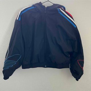 アディダス(adidas)のadidas トリコロール ウインドブレーカー(ナイロンジャケット)