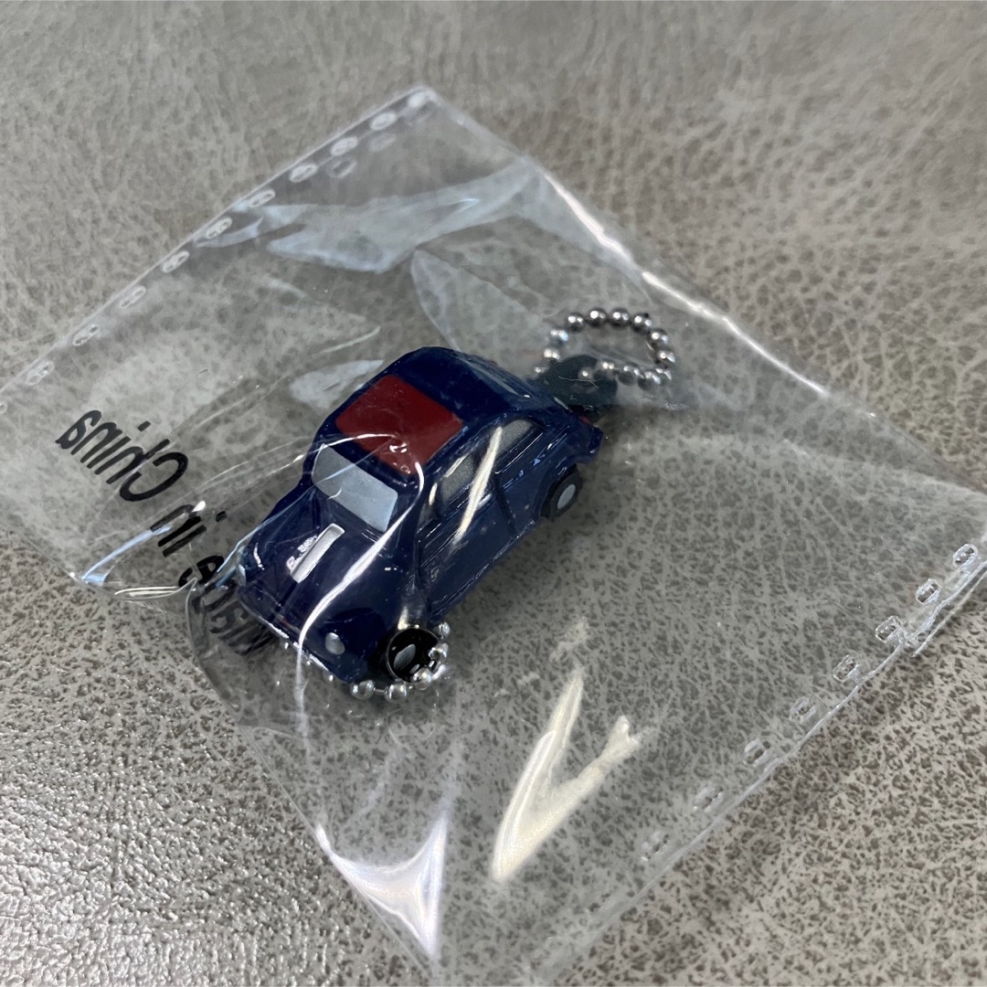 マイアーニ(マイアーニ)のマイアーニ fiat キーホルダー エンタメ/ホビーのおもちゃ/ぬいぐるみ(ミニカー)の商品写真
