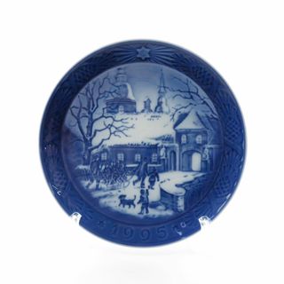 ロイヤルコペンハーゲン(ROYAL COPENHAGEN)の美品 ROYAL COPENHAGEN ロイヤルコペンハーゲン 1995年 マナーハウスでのクリスマス イヤープレート 飾り皿 インテリア SU6211 (食器)