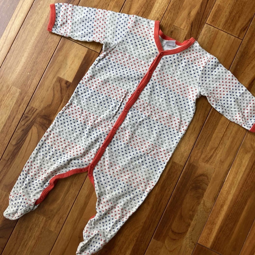 PETIT BATEAU(プチバトー)のプチバトー　足つきロンパース　6mサイズ キッズ/ベビー/マタニティのベビー服(~85cm)(ロンパース)の商品写真