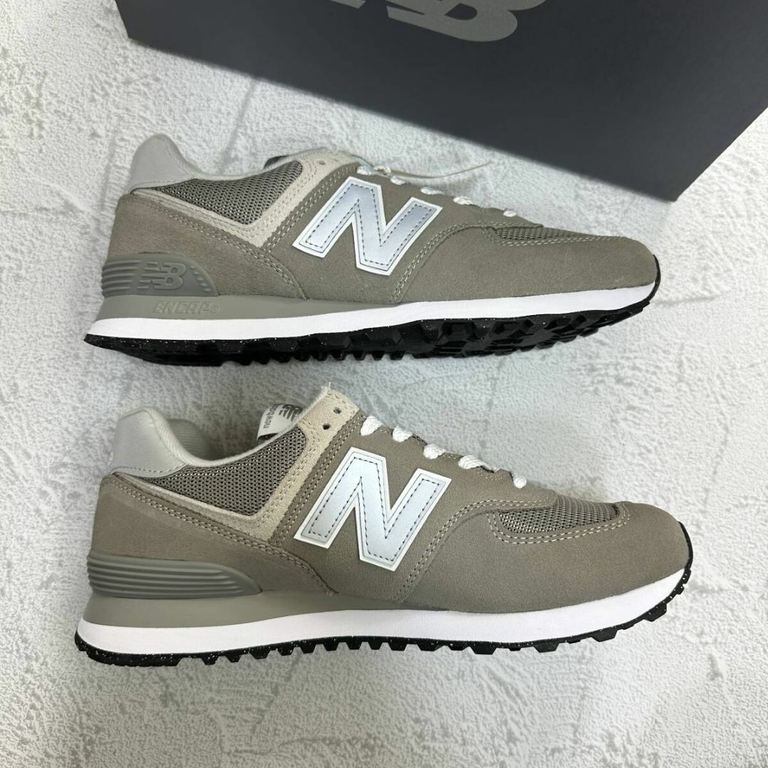 New Balance(ニューバランス)の新品 New Balance 27.5cm ML574 大人気 スニーカー メンズの靴/シューズ(スニーカー)の商品写真