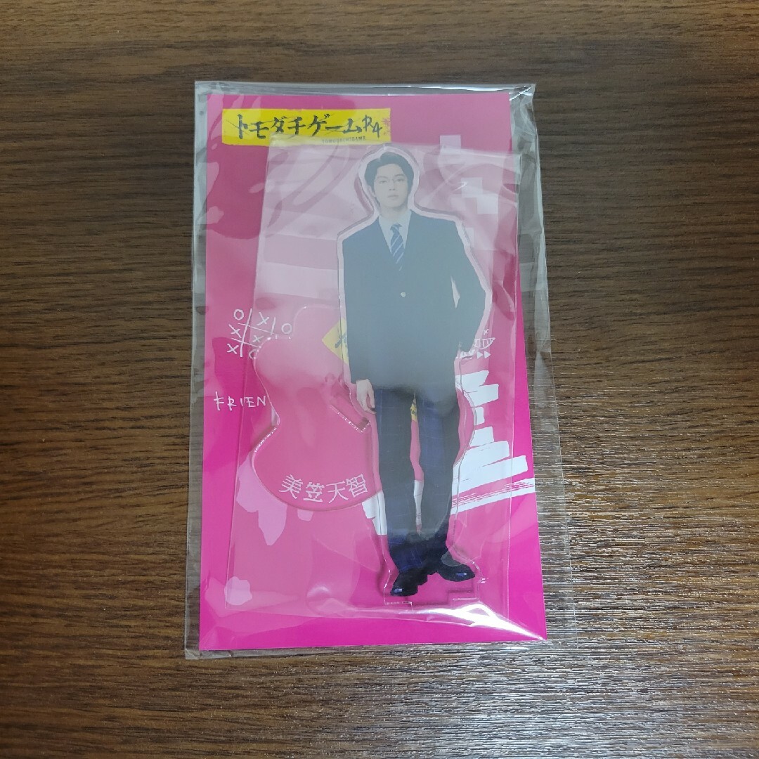 Johnny's(ジャニーズ)の【新品未開封品】佐藤龍我　アクリルスタンド エンタメ/ホビーのタレントグッズ(アイドルグッズ)の商品写真