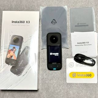 インスタスリーシックスティ(insta360)の【オマケ付】「Insta360 X3」本体 5.7K 360度アクションカメラ(ビデオカメラ)