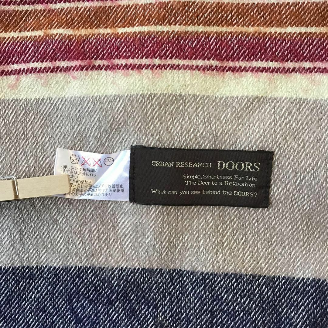 URBAN RESEARCH DOORS(アーバンリサーチドアーズ)のアーバンリサーチ ドアーズ　大判ストール　フォークロア　エスニック　民族調 レディースのファッション小物(ストール/パシュミナ)の商品写真