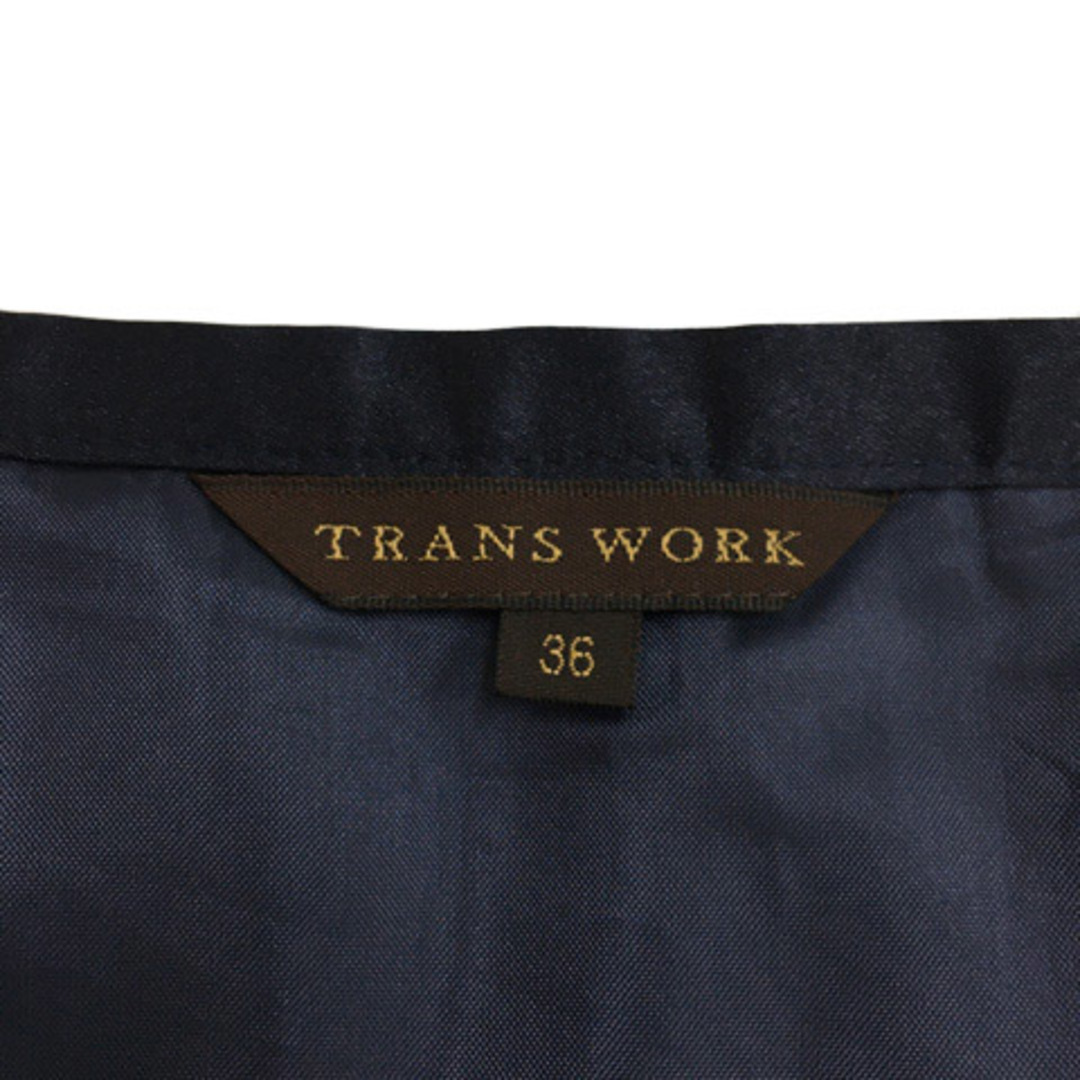 TRANS WORK(トランスワーク)のトランスワーク スカート プリーツ フレア 膝丈 総柄 36 紺 白 レディースのスカート(ひざ丈スカート)の商品写真