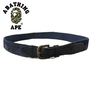 アベイシングエイプ(A BATHING APE)のA BATHING APE ブルー カモフラ レザー キャンバス ベルト(ベルト)