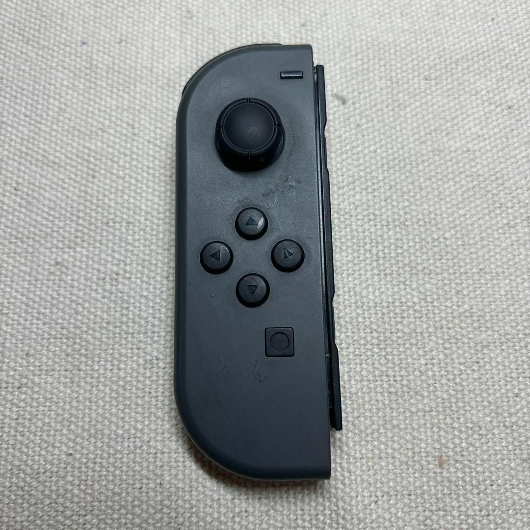 【美品】JOY-CON (L) グレージョイコン左 エンタメ/ホビーのゲームソフト/ゲーム機本体(家庭用ゲーム機本体)の商品写真