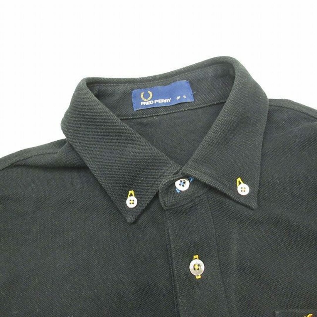 FRED PERRY(フレッドペリー)のフレッドペリー ロゴ刺繍 ボタンダウン ポロシャツ カットソー S メンズのトップス(ポロシャツ)の商品写真