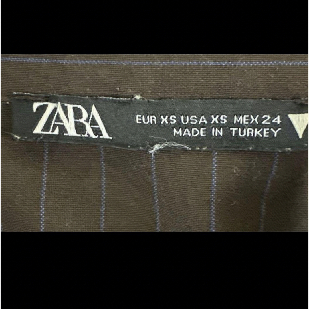 ZARA(ザラ)のZARA ザラ クロップドシャツ ストライプ ブラウン ネクタイ付き レディースのトップス(シャツ/ブラウス(長袖/七分))の商品写真