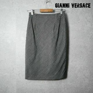ジャンニヴェルサーチ(Gianni Versace)の美品 GIANNI VERSACE ストライプ柄 ミディ丈 タイトスカート(ひざ丈スカート)