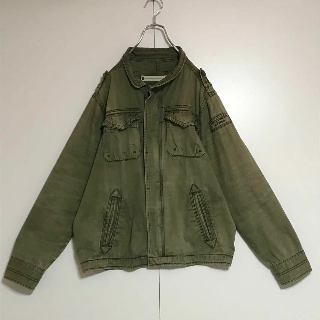 Abercrombie&Fitch(アバクロンビーアンドフィッチ)の【最高の色落ち】アバクロンビー＆フィッチ　袖ロゴ入りミリタリージャケットH723 メンズのジャケット/アウター(ミリタリージャケット)の商品写真