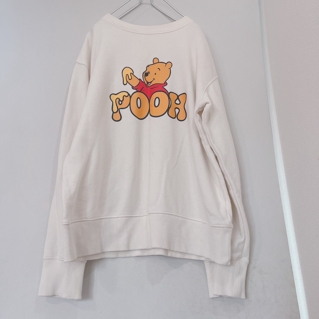 Disney(ディズニー)の【美品♡】Disney RESORT 公式 POOH スウェット　トレーナー レディースのトップス(トレーナー/スウェット)の商品写真