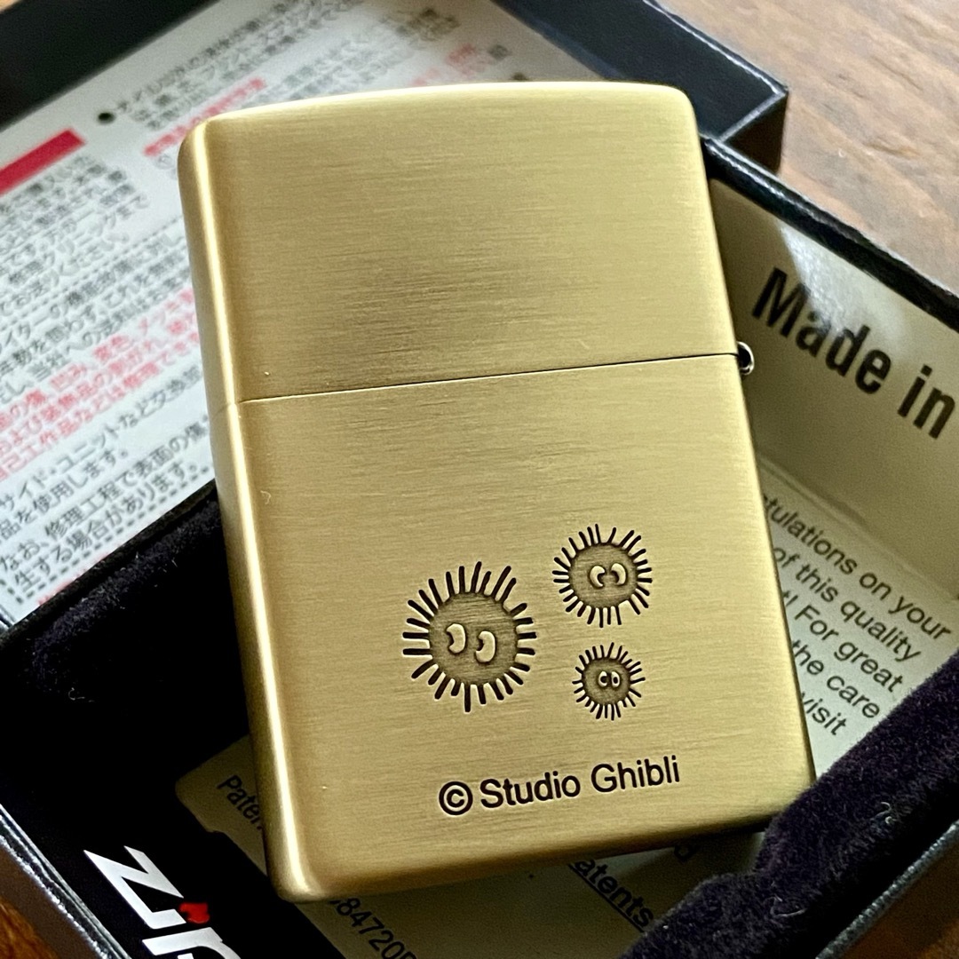 ZIPPO(ジッポー)のZippo となりのトトロ 小トトロ 3 ジブリ ジッポーライター NZ-23 メンズのファッション小物(タバコグッズ)の商品写真