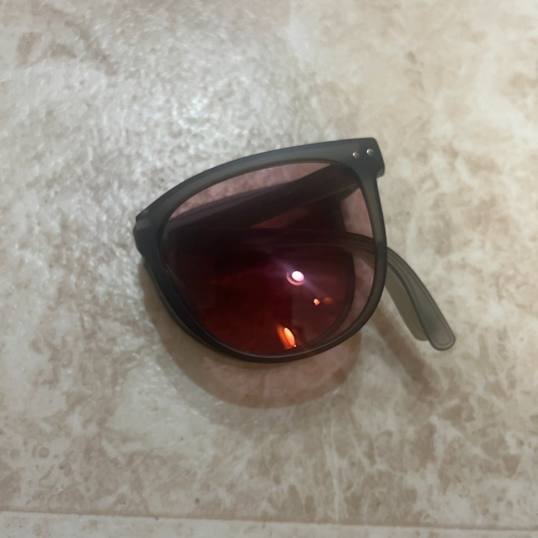 【大人気】折りたたみサングラス メガネ 眼鏡 レディース ピンク レディースのファッション小物(サングラス/メガネ)の商品写真