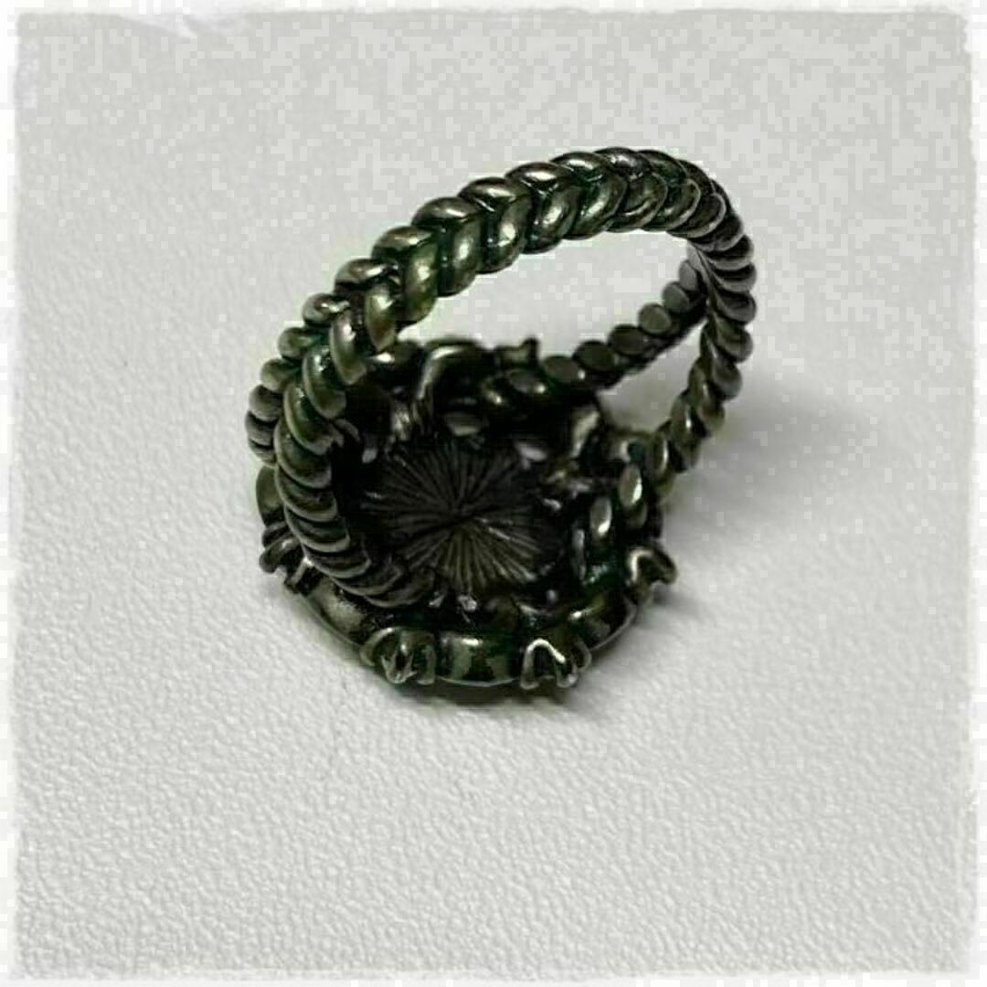 アンティーク調リング・指環 シルバー系キラキラ レトロ感ジプシー系ファッションに レディースのアクセサリー(リング(指輪))の商品写真