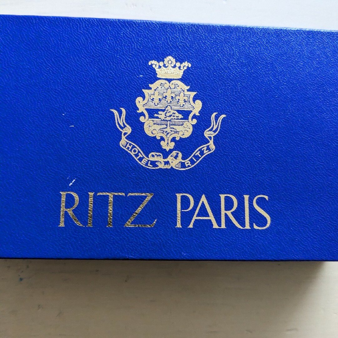 フランス製　高級トランプ　ホテル　リッツパリ　RITZ PARIS ヴィンテージ エンタメ/ホビーのテーブルゲーム/ホビー(トランプ/UNO)の商品写真