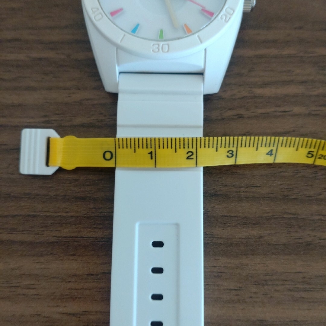 adidas(アディダス)のadidas ADH2915 腕時計 ホワイト レディースのファッション小物(腕時計)の商品写真