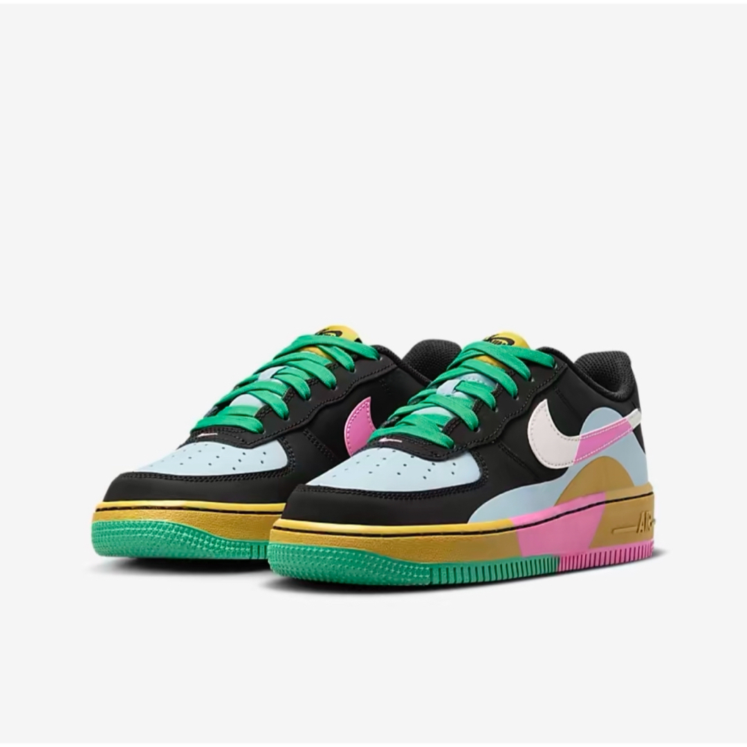 NIKE(ナイキ)の在庫残りわずか　レア限定【新品】NIKE GS AIR FORCE1 LV8 2 レディースの靴/シューズ(スニーカー)の商品写真