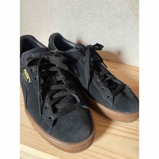 プーマ(PUMA)のPUMA SUEDE  プーマスウェード　黒　23㎝(スニーカー)