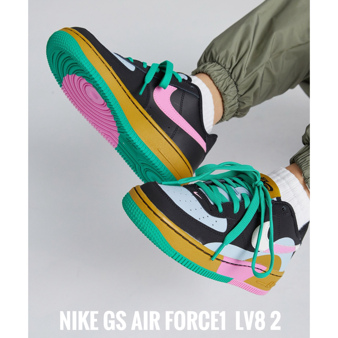 NIKE(ナイキ)の在庫残りわずか　レア限定【新品】NIKE GS AIR FORCE1 LV8 2 レディースの靴/シューズ(スニーカー)の商品写真