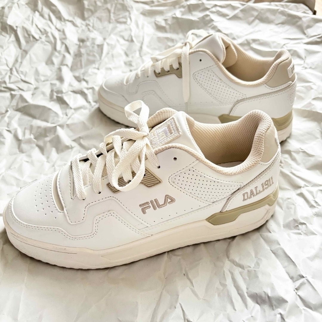 FILA(フィラ)のFILA フィラ スニーカー TARGA 88/22 タルガ ユニセックス レディースの靴/シューズ(スニーカー)の商品写真