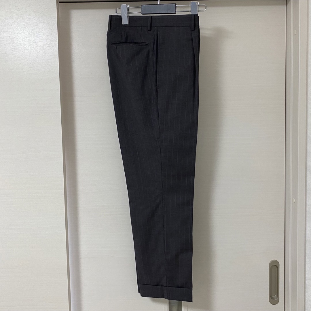 THE SUIT COMPANY(スーツカンパニー)のスーツセレクト　ブラウンスーツ　ストライプ　A5 メンズのスーツ(セットアップ)の商品写真