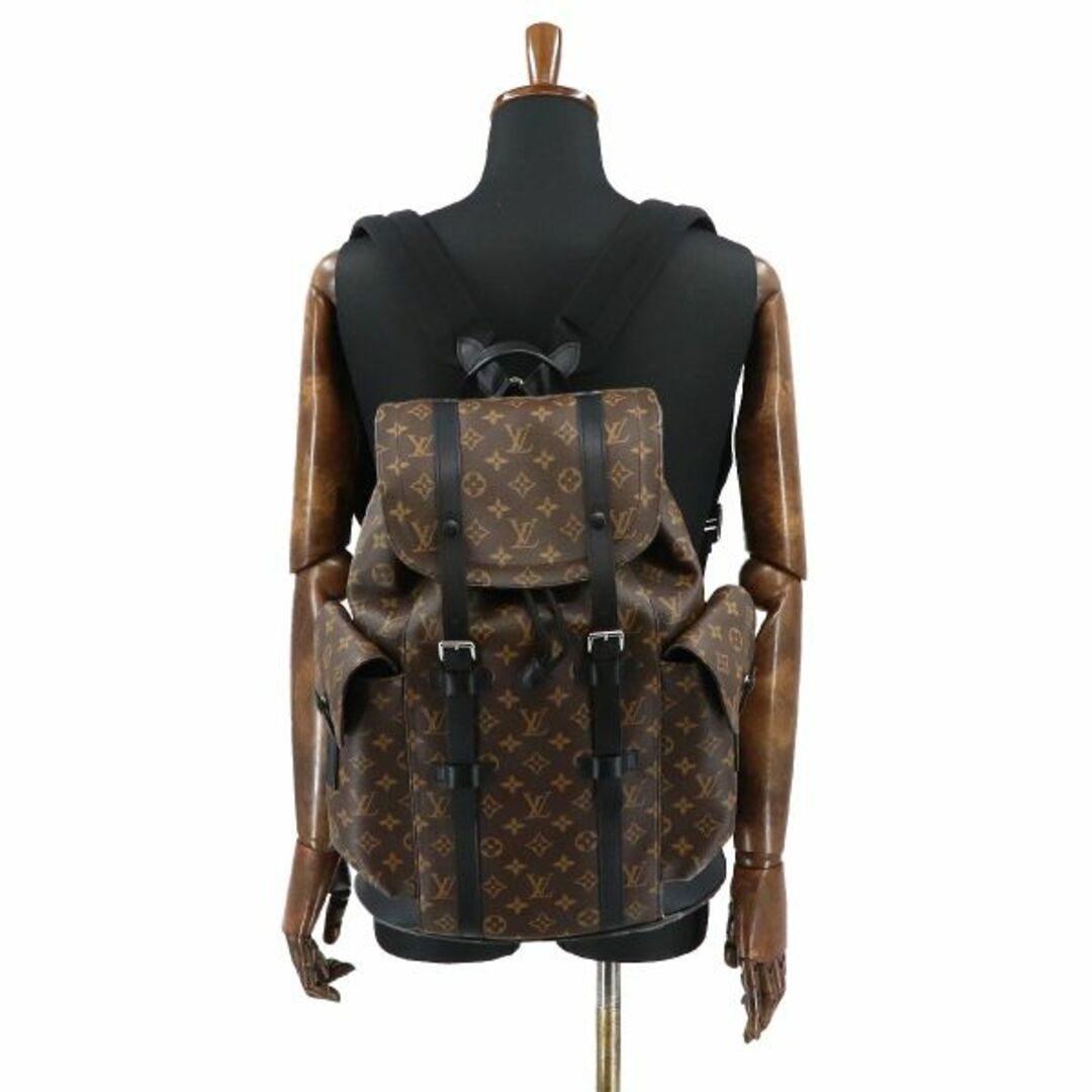 LOUIS VUITTON(ルイヴィトン)の未使用 展示品 ルイ ヴィトン LOUIS VUITTON モノグラム マカサー クリストファー MM バックパック リュック ブラウン M43735 VLP 90229869 メンズのバッグ(その他)の商品写真