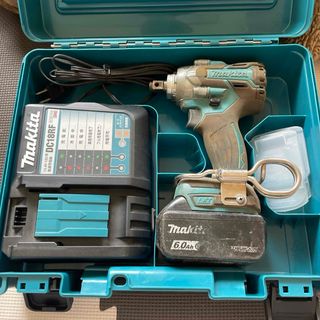 Makita - マキタのインパクトレンチとコマのセット