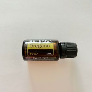 ドテラ(doTERRA)のドテラ　doTTERA オレガノ　エッセンシャルオイル(エッセンシャルオイル（精油）)