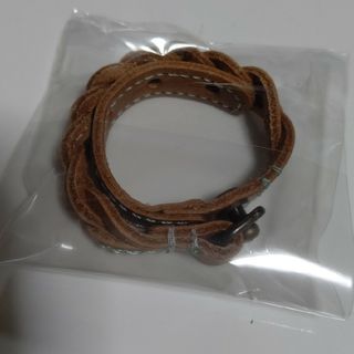 フェリシモ(FELISSIMO)の【新品】帯電抑制レザーブレス  フェリシモ(ブレスレット/バングル)