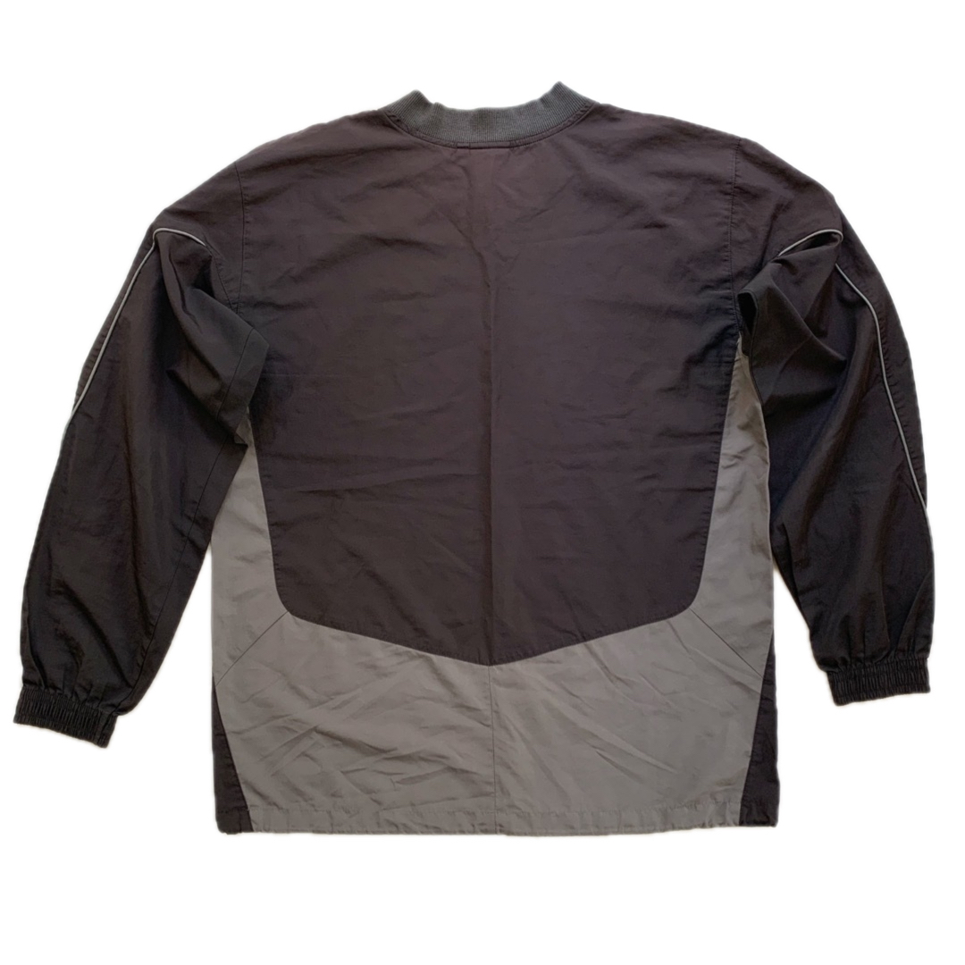 PUMA(プーマ)のPUMA プーマ　ウィンドブレーカー　ピステ　練習着　サイズO（LL） メンズのジャケット/アウター(ナイロンジャケット)の商品写真
