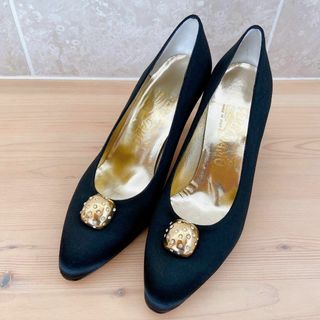 Salvatore Ferragamo - 美品☆サルヴァトーレフェラガモ 金具 ラインストーン パンプス イタリア製