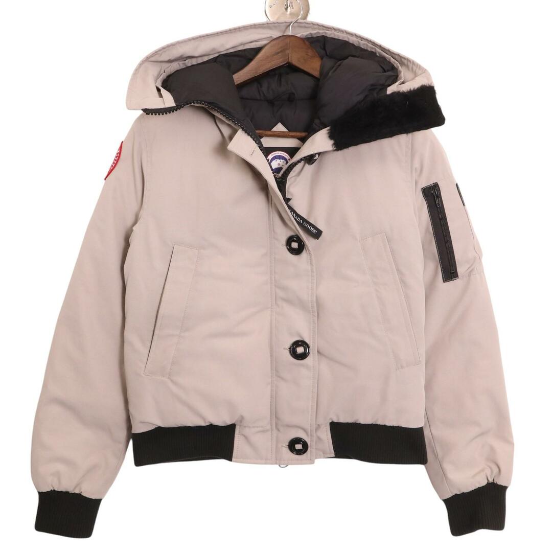 CANADA GOOSE(カナダグース)のカナダグース 7967JL ﾍﾞｰｼﾞｭ ﾗﾌﾞﾗﾄﾞｰﾙﾎﾞﾝﾊﾞｰ ﾍﾘﾃｰｼﾞ ﾌｧｰ付きﾀﾞｳﾝ S レディースのジャケット/アウター(その他)の商品写真