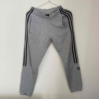 アディダス(adidas)のともみ様専用　アディダス　スウェットパンツ　150cm(パンツ/スパッツ)