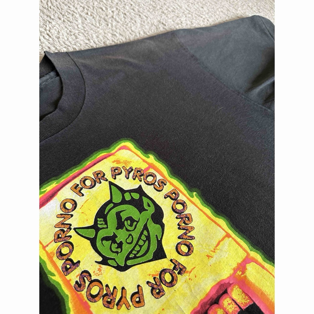レア　90s USA製　バンド　Porno for Pyros Tシャツ メンズのトップス(Tシャツ/カットソー(半袖/袖なし))の商品写真