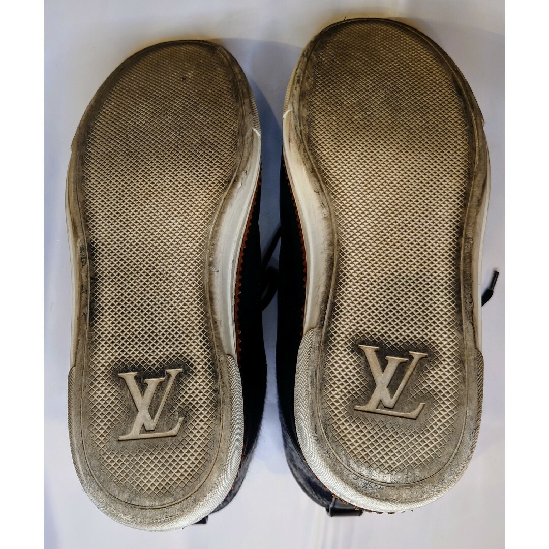 LOUIS VUITTON(ルイヴィトン)のVUITTON メンズハイトップスニーカー　正規店購入 used美品　26.0 メンズの靴/シューズ(スニーカー)の商品写真