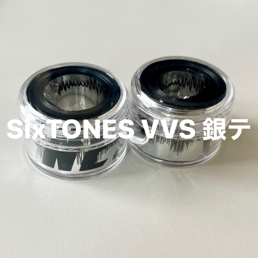 SixTONES VVS 銀テープ 銀テ エンタメ/ホビーのタレントグッズ(アイドルグッズ)の商品写真