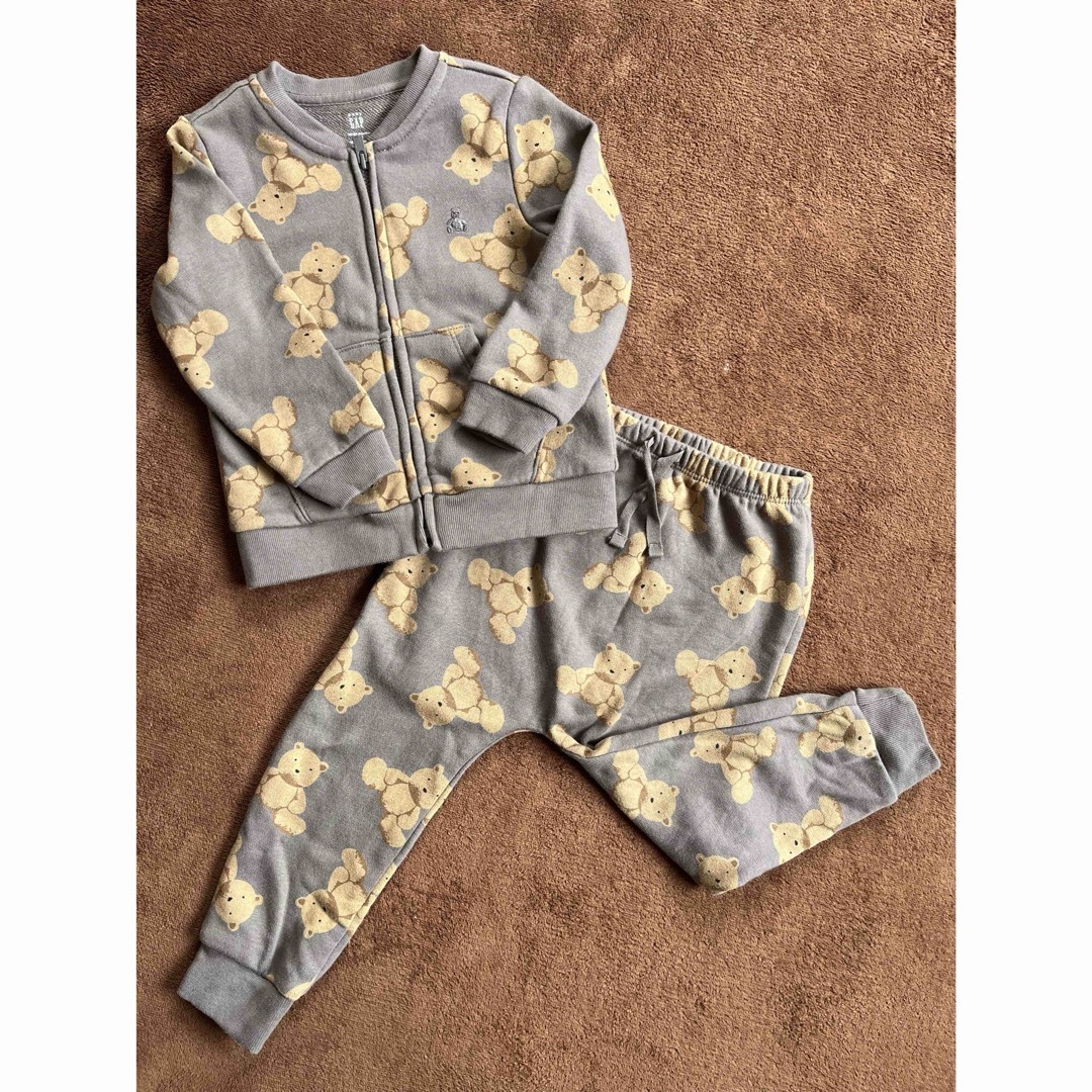 babyGAP(ベビーギャップ)のbaby Gap セットアップ  トップス パンツ パーカー ズボン90 キッズ/ベビー/マタニティのキッズ服男の子用(90cm~)(その他)の商品写真