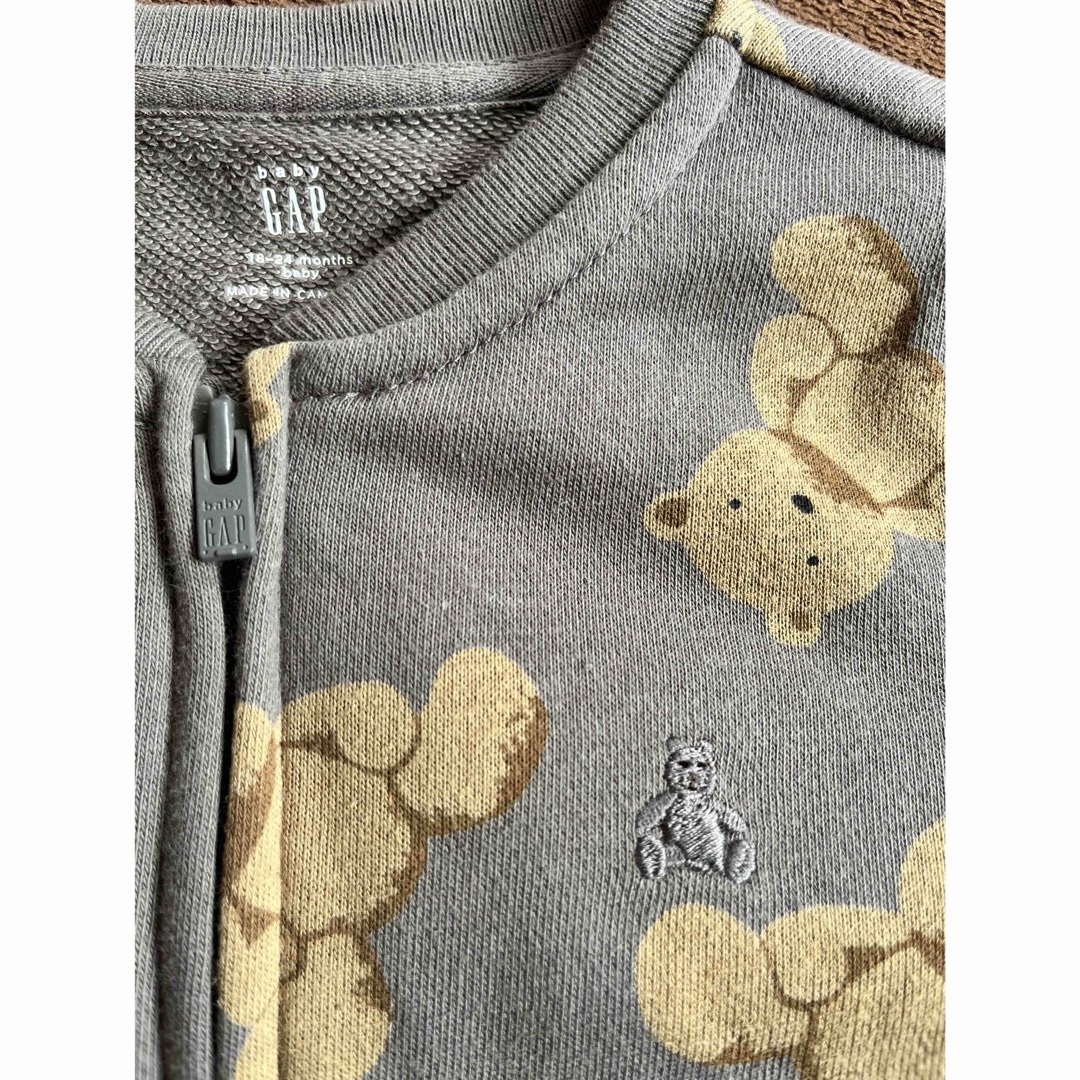 babyGAP(ベビーギャップ)のbaby Gap セットアップ  トップス パンツ パーカー ズボン90 キッズ/ベビー/マタニティのキッズ服男の子用(90cm~)(その他)の商品写真