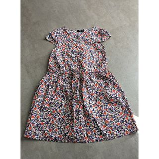 ベベ(BeBe)の【美品】BeBe 花柄ワンピース(ワンピース)