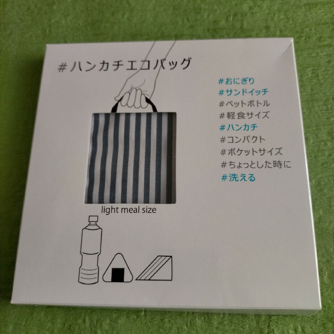 ハンカチ　エコバック　川辺　　新品未使用 インテリア/住まい/日用品の日用品/生活雑貨/旅行(日用品/生活雑貨)の商品写真