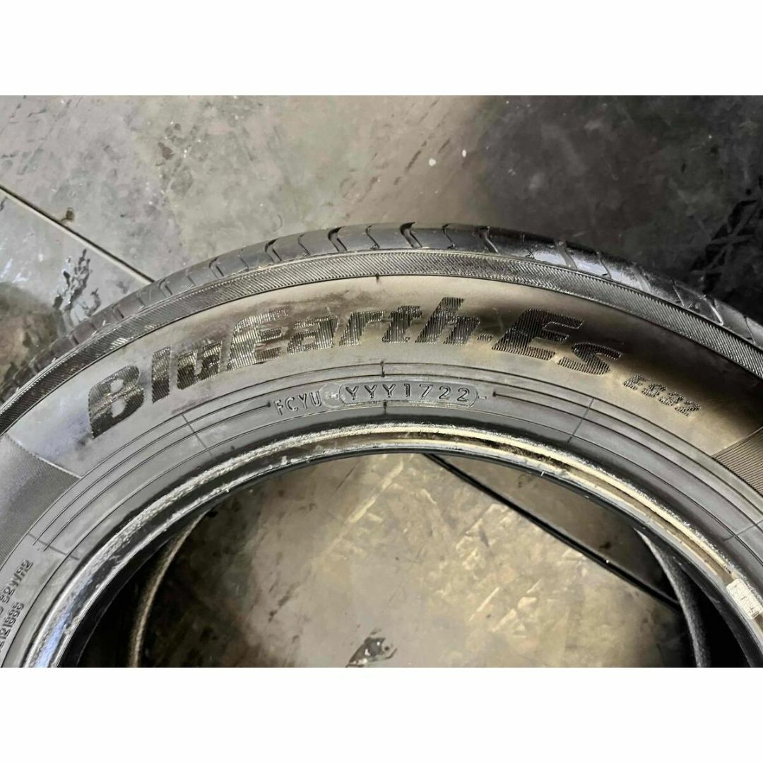 175/65R15　4本　ヨコハマ　アクア、ヴィッツ、フィット、キューブ、ミニ 自動車/バイクの自動車(タイヤ)の商品写真