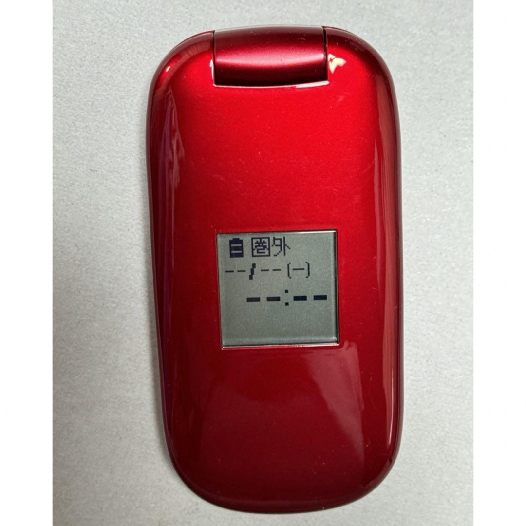 美品 ドコモ docomo らくらくホン F883is レッド 赤 スマホ/家電/カメラのスマートフォン/携帯電話(携帯電話本体)の商品写真