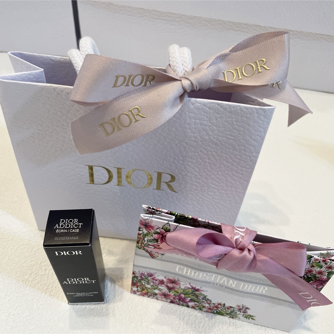 Christian Dior(クリスチャンディオール)の新品未使用　ディオール アディクト リップスティック (ケース) ローズマニア コスメ/美容のベースメイク/化粧品(リップグロス)の商品写真