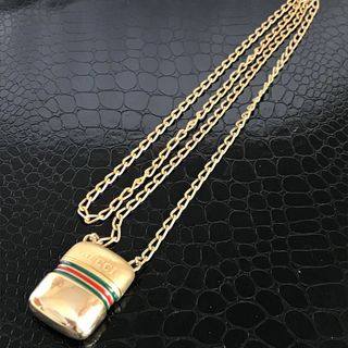 グッチ(Gucci)のグッチ ヴィンテージ オールド シェリーライン　ロゴ ピルケース ネックレス(ネックレス)