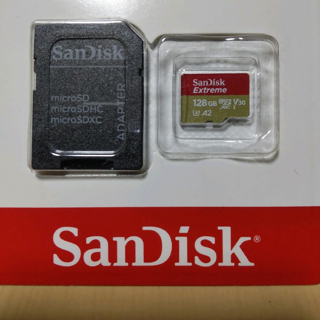 SanDisk(サンディスク)のサンディスク Extreme microSD 128GB 正規品 エコパッケージ スマホ/家電/カメラのスマートフォン/携帯電話(その他)の商品写真