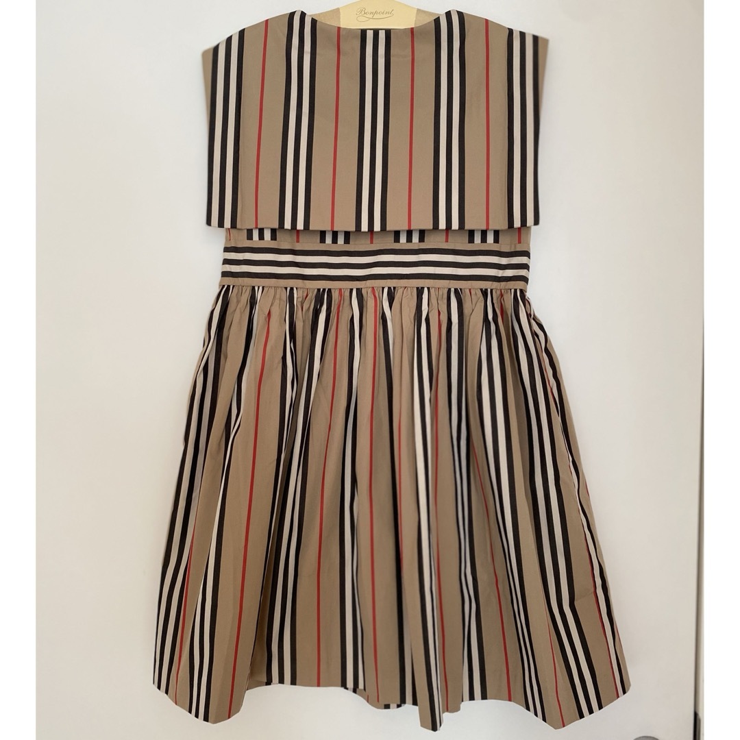 BURBERRY(バーバリー)のバーバリーキッズ☆セーラーワンピース☆size10 キッズ/ベビー/マタニティのキッズ服女の子用(90cm~)(ワンピース)の商品写真