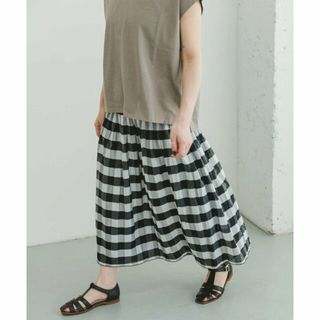 アーバンリサーチアイテムズ(URBAN RESEARCH ITEMS)の【WHT×BLK】リバーシブルスカート(ロングスカート)