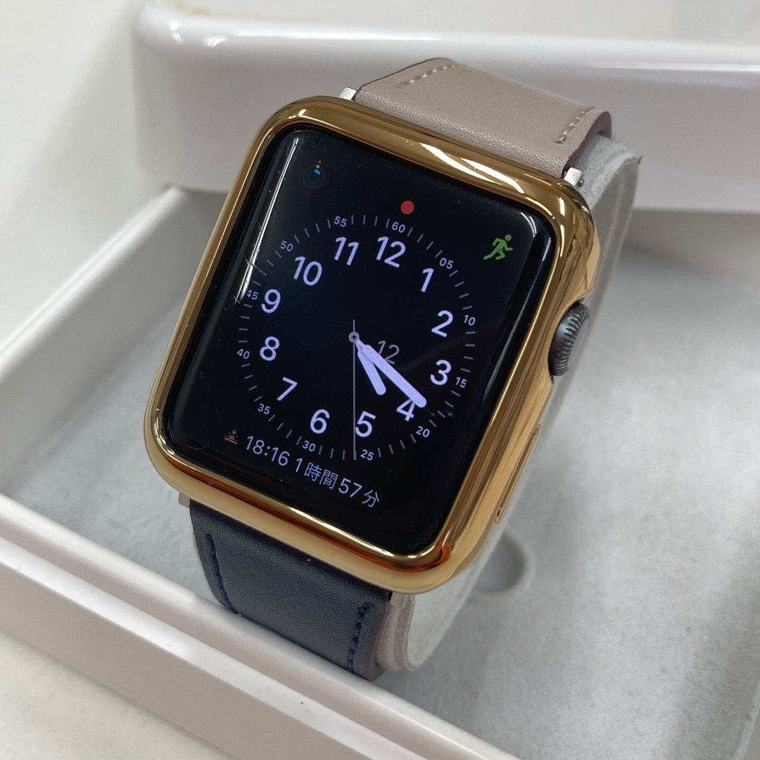 Apple Watch(アップルウォッチ)のApple Watch シリーズ3 42mm/アップルウォッチ グレー スマホ/家電/カメラのスマートフォン/携帯電話(その他)の商品写真